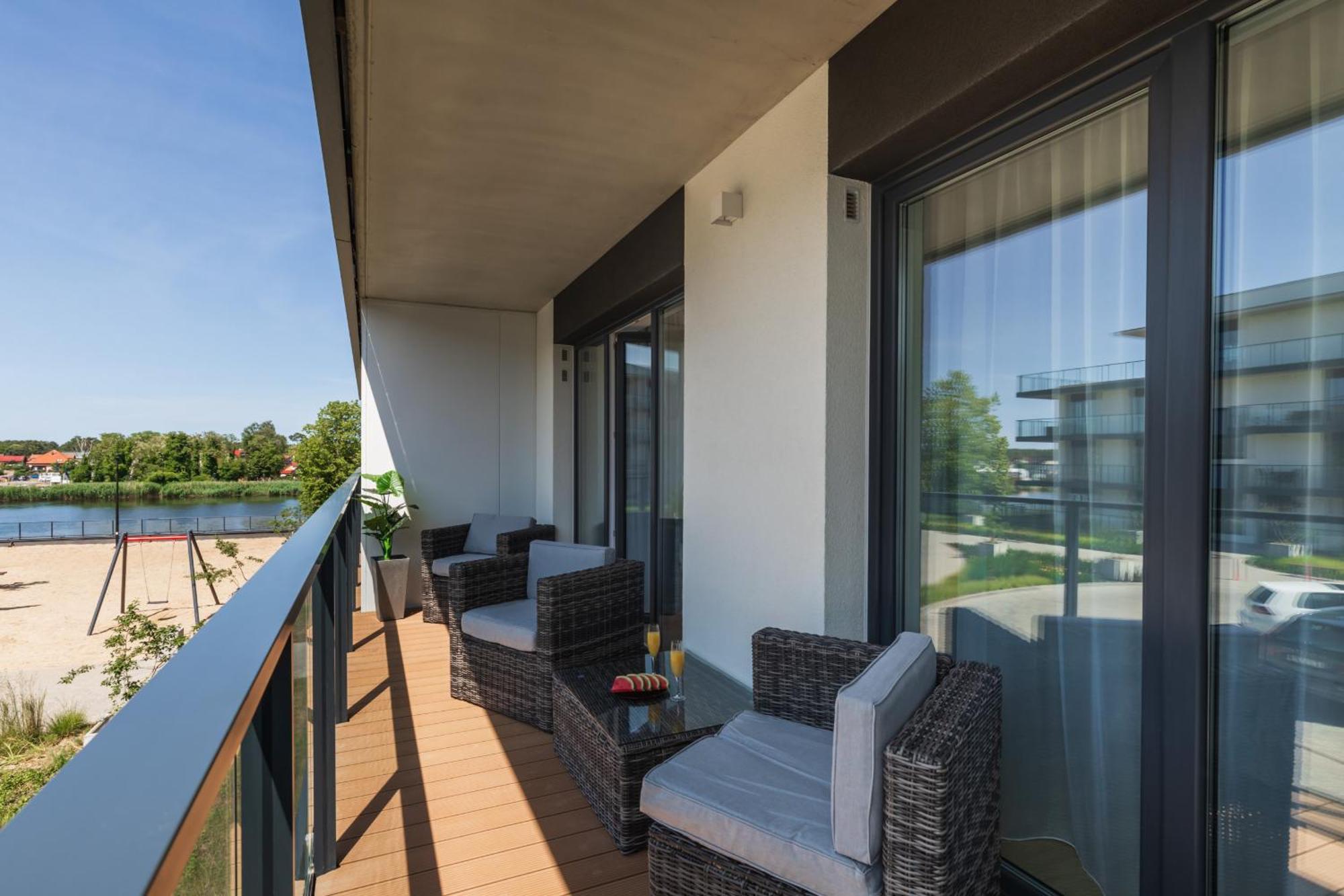 Lux Wellness Resort Apartments By The River By Renters Prestige Dziwnów 외부 사진