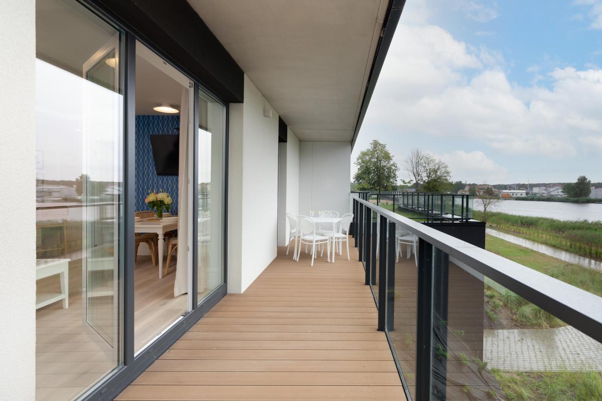 Lux Wellness Resort Apartments By The River By Renters Prestige Dziwnów 외부 사진